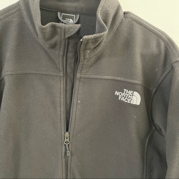 North Face jacket. - Picture 2 of 9